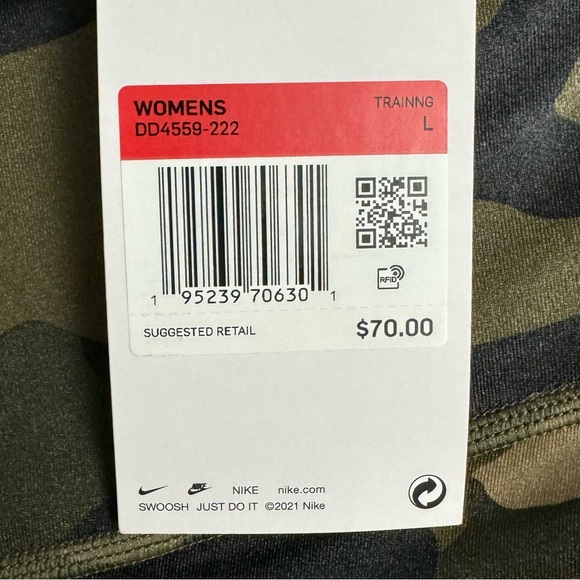 Nike Women’s Legging One Mid Rise Fit Camo Training Gym Workout Pants Large $70 - Picture 3 of 11